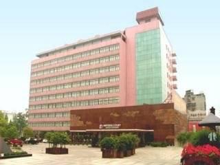 Imperial Court Hotel Yichang Exterior photo